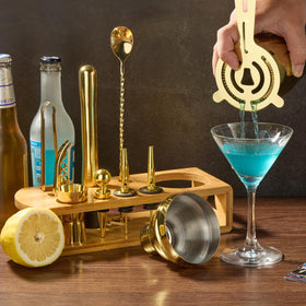 Wukuna Hardcover Cocktail Recipe Book inspires creative drink ideas.