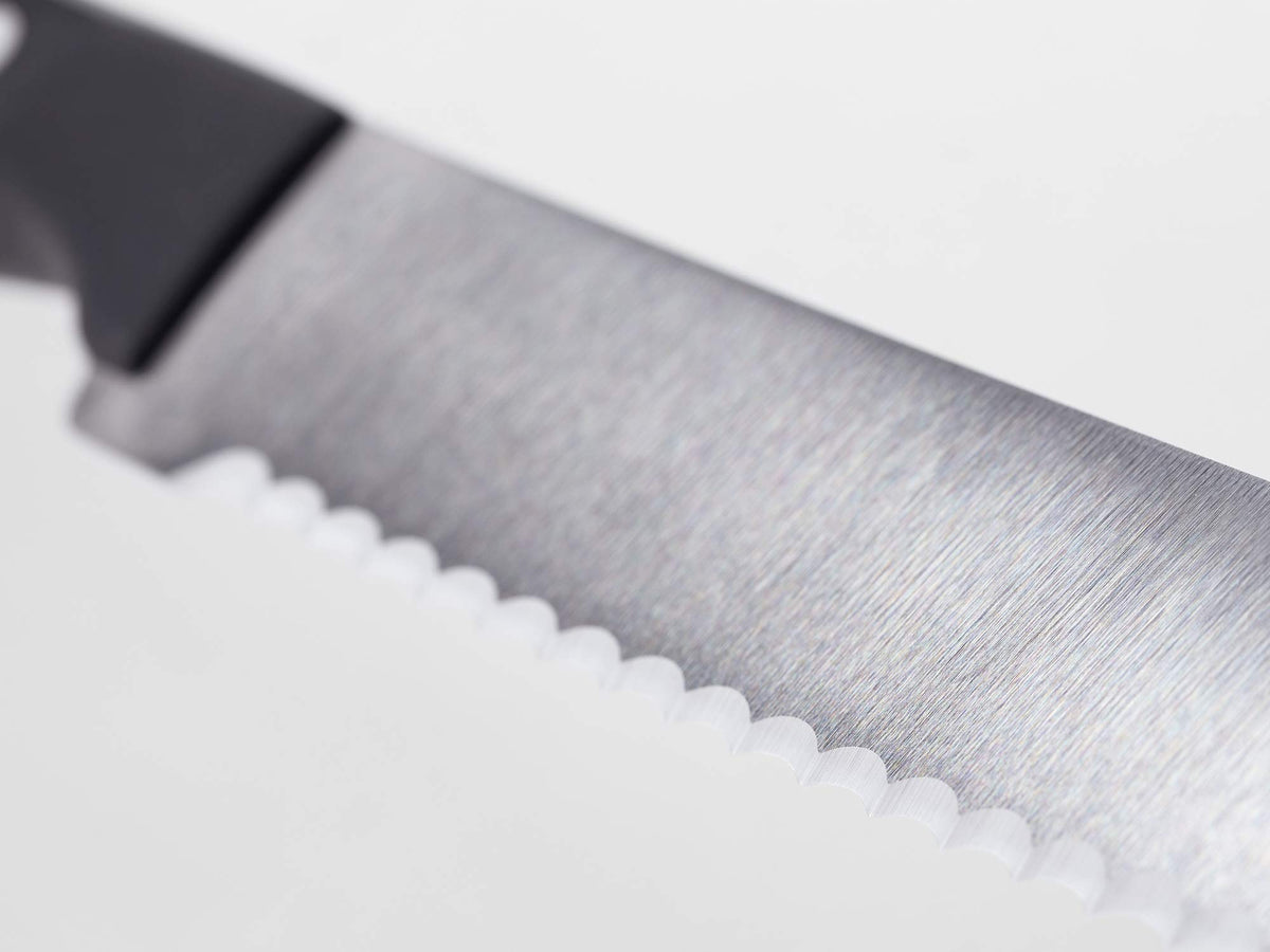 Wüsthof Gourmet 8-inch bread knife serrated edge guides through crust