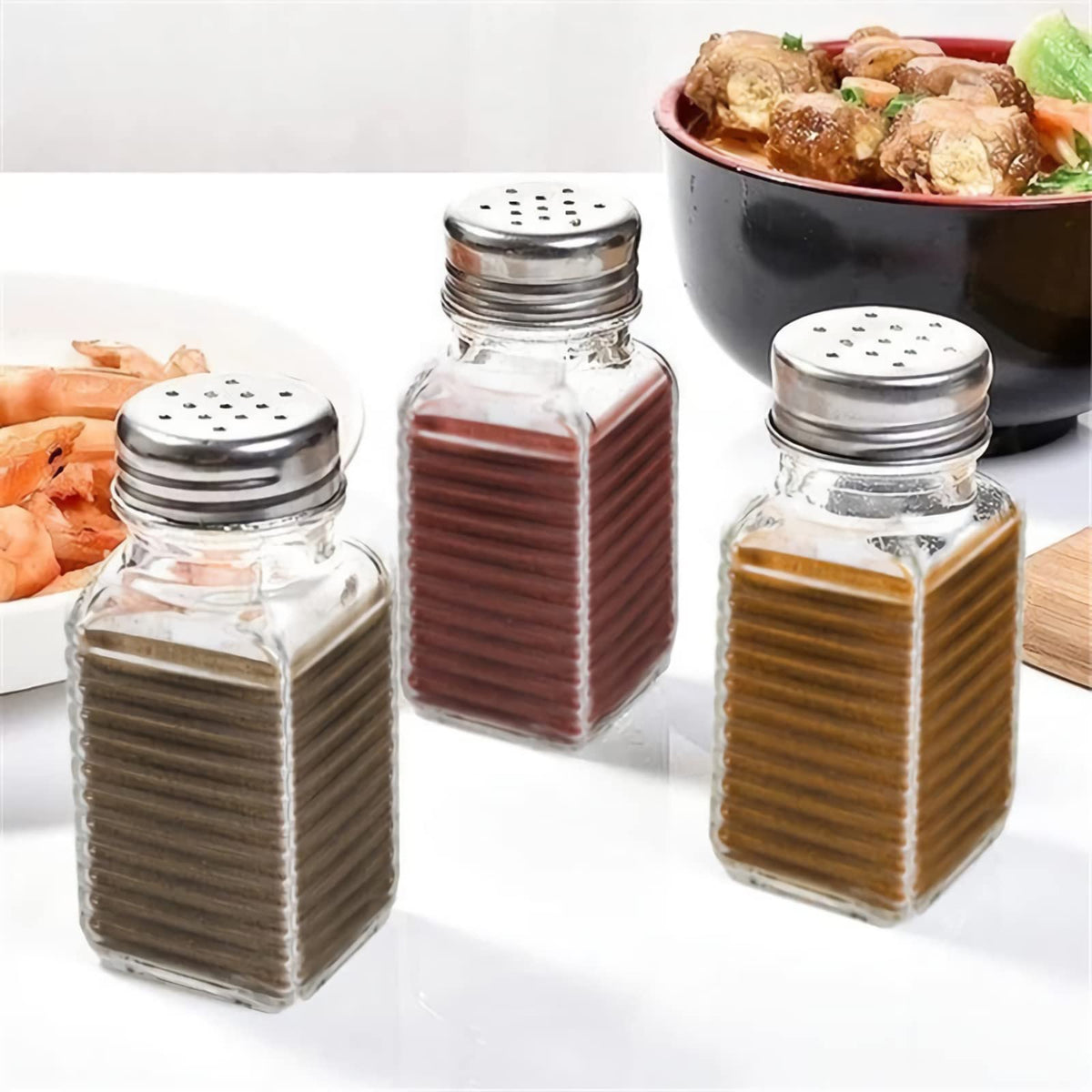 WUWEOT screw-cap refills quickly for busy kitchens.