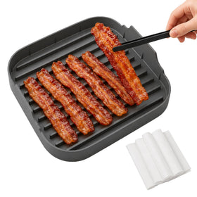 WUYIHUACHEN microwave bacon tray front view shows compact design for quick, even cooking
