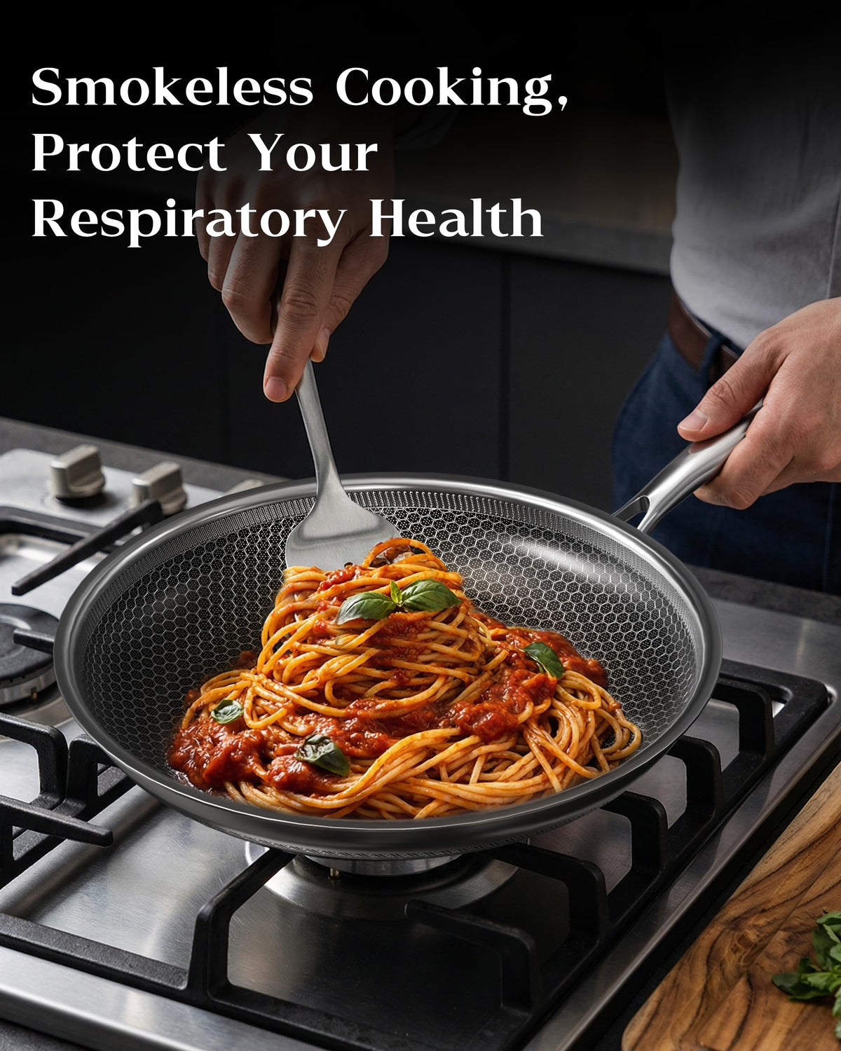 XBM ceramic-etched honeycomb surface promotes oil-free cooking and easy cleanup