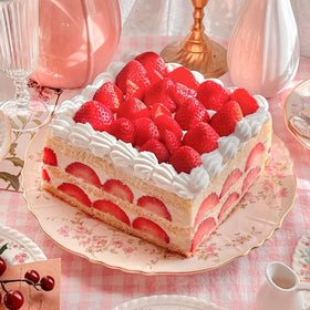 Xcake Lcook strawberry mold for soaps and candles as gifts.