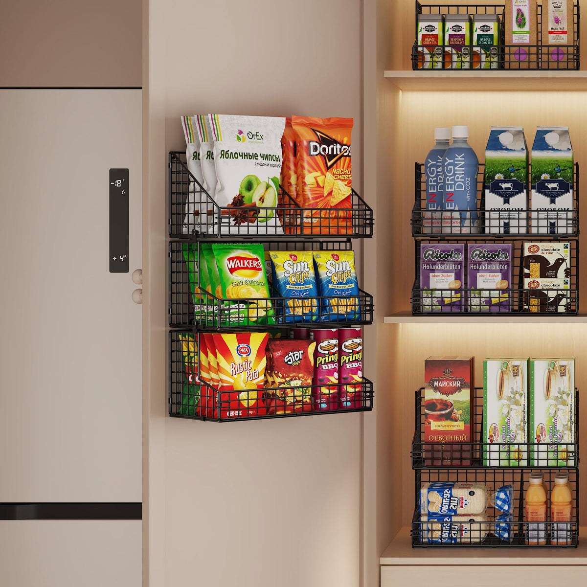 X-cosrack dividers are adjustable to fit different snack sizes.