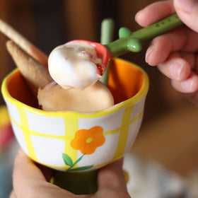 XDONEF dishwasher-safe spoons simplify cleanup after cooking and baking
