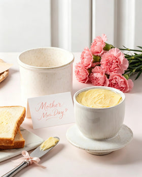XELA butter crock water line keeps butter fresh and easily spreadable.