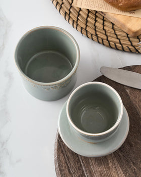 Refrigerator and dishwasher safe Xela butter dish for easy cleaning
