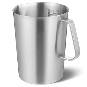 Xelsluthe stainless steel measuring cup with handle and pour lip for controlled pouring