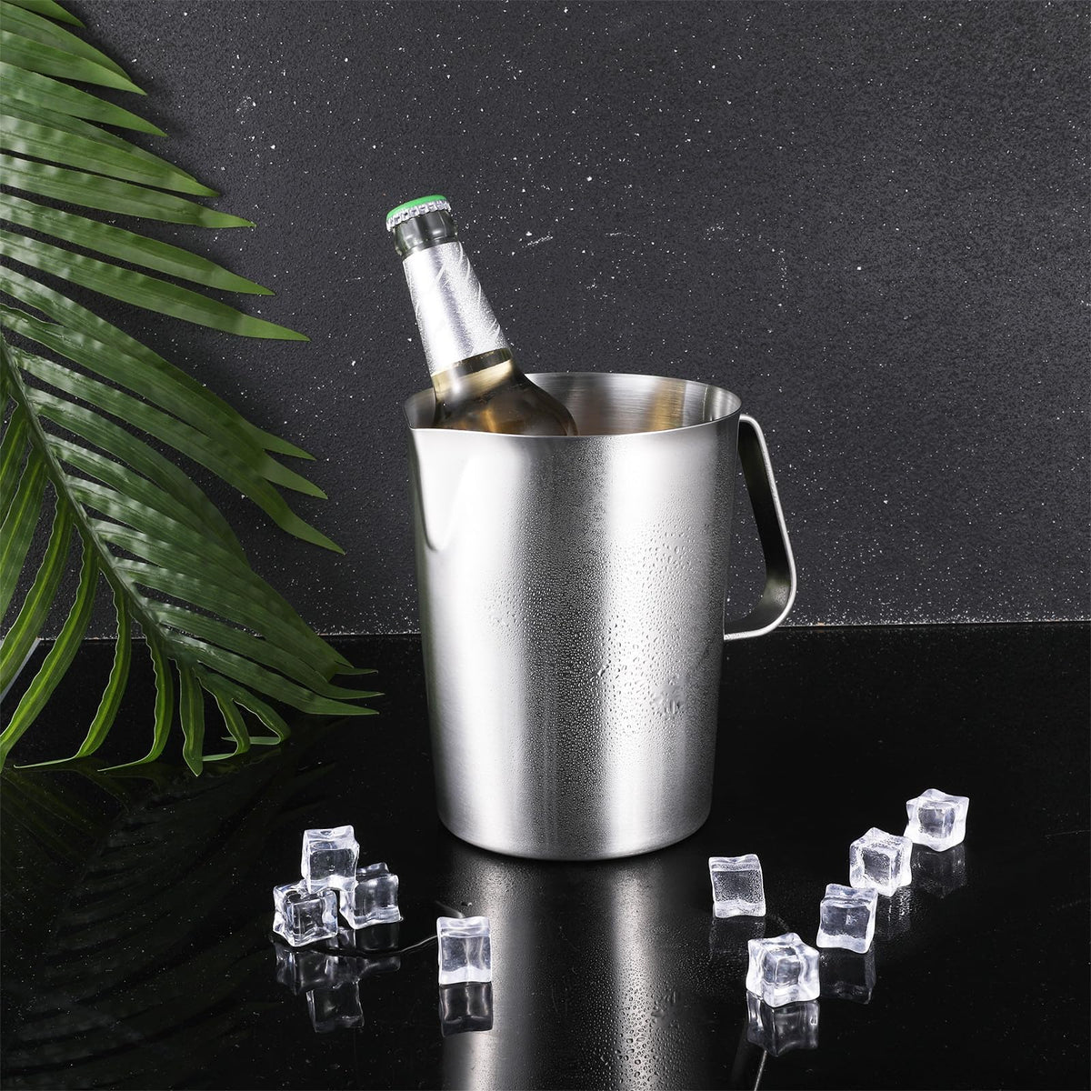 Xelsluthe stainless steel cup compatible with induction for gentle heating