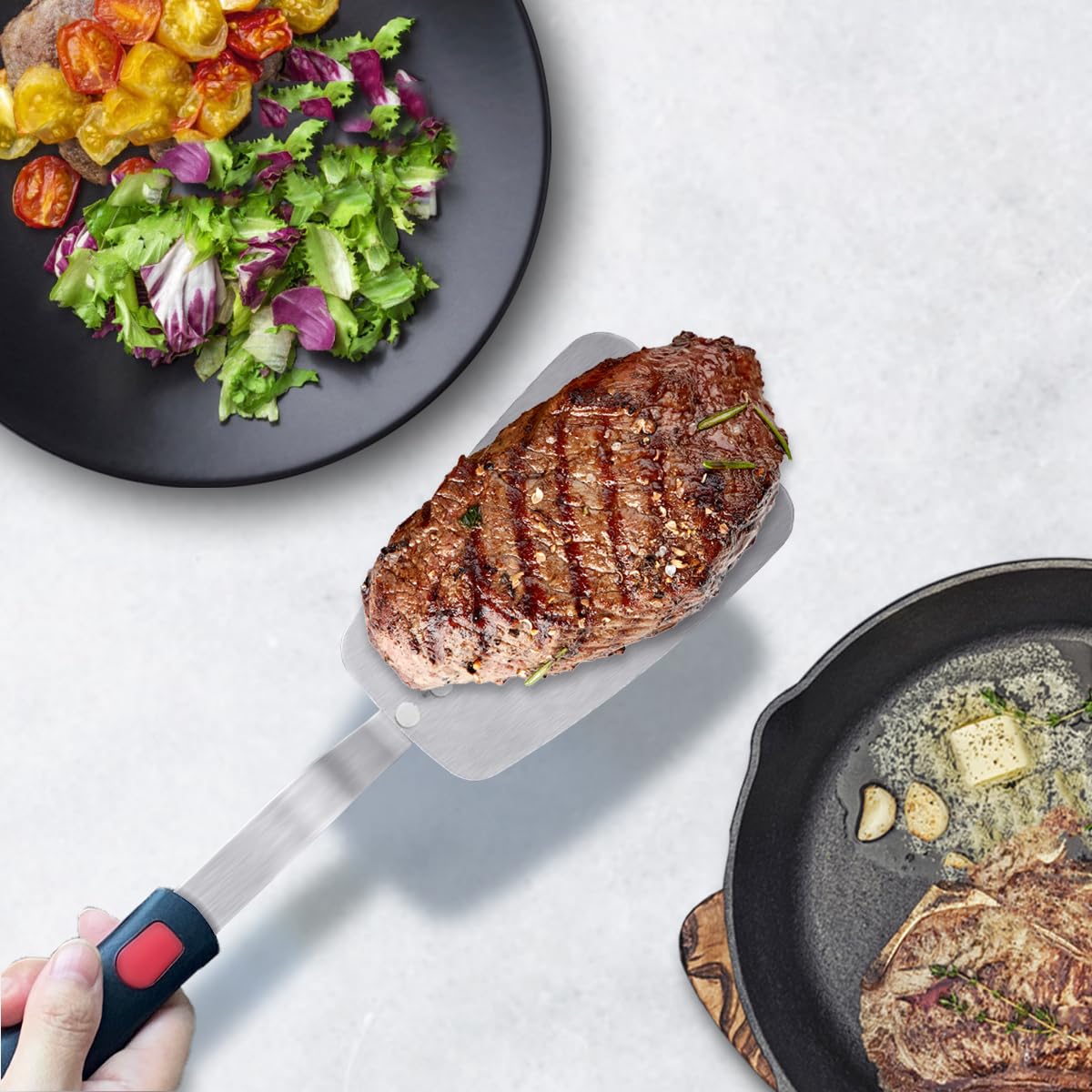 XiaoZu spatula with heat-resistant silicone handle stays cool during cooking