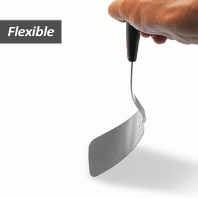 XiaoZu spatula ideal for cast iron skillets and sauté pans.
