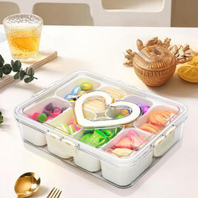 Xing-Ruiyang snack container ideal for picnics, barbecues, and trips.