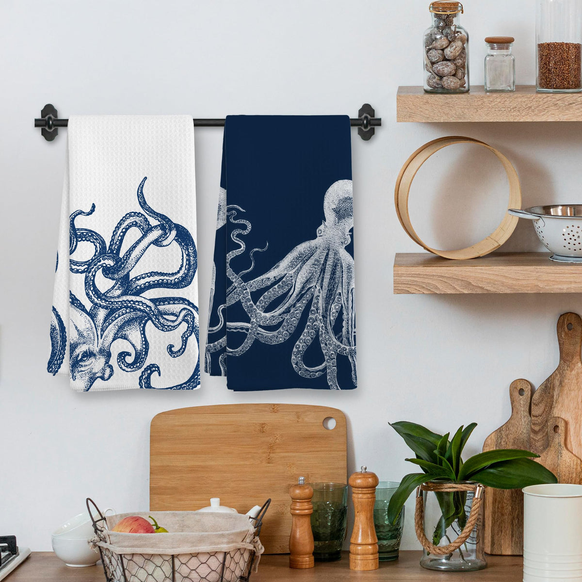 XNXLDYLH Coastal Octopus dish towel adds ocean vibes to bathroom and countertops