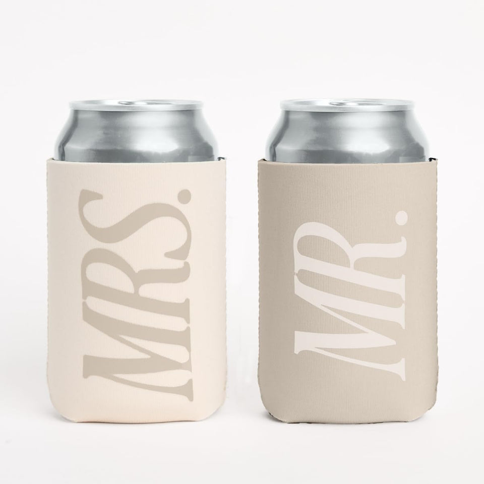 The xo Fetti Mr and Mrs drink sleeve set in cream tone keeps drinks cool at celebrations.