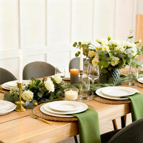 XOHUYD pack of 12 round placemats for complete table coverage