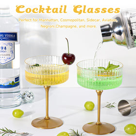 XUWAIDSGN gilded mouth adds noble touch to each vintage coupe glass.