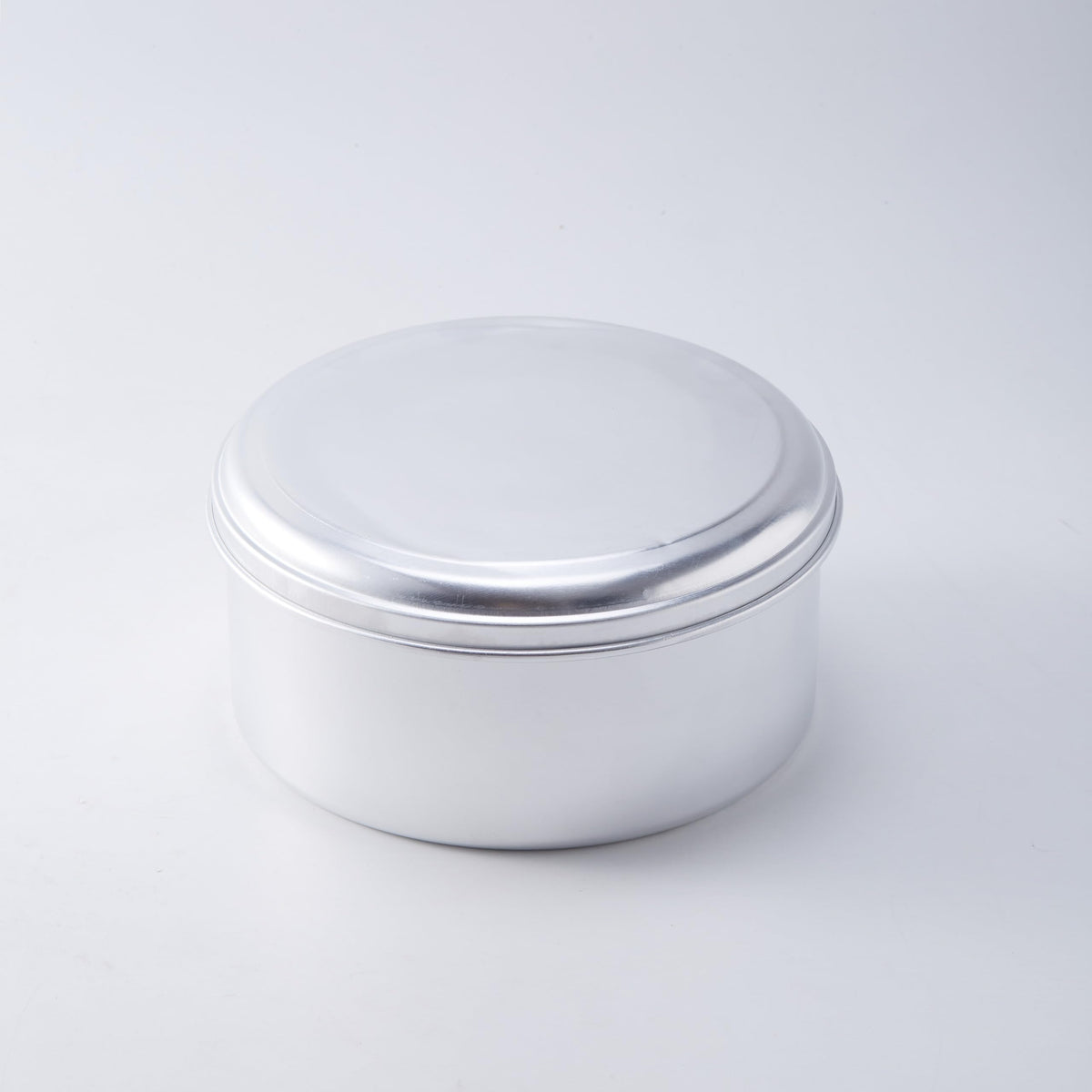 Xylarnoveth home and professional baking mold for gatherings.