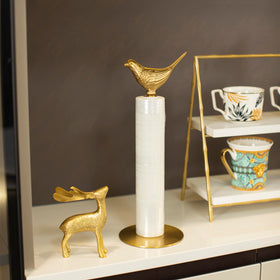 YACSNBF brass paper towel base showcasing sturdy construction