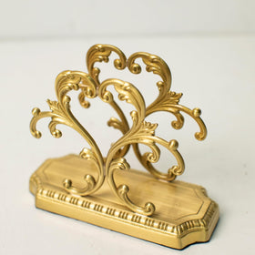 No assembly required, ready to use on any table
