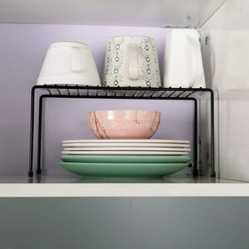 Yaenoei kitchen shelves shown with no-install setup for easy repositioning