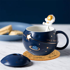 Yalucky dishwasher-safe coating preserves colors after many cycles.