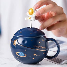 Yalucky gift-ready space lovers mug for birthdays and holidays.