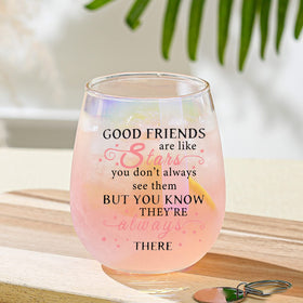 Yalucky personalised wine glass, a meaningful keepsake for best friends.
