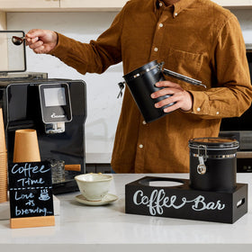 Yangbaga canister with transparent lid lets you monitor contents.