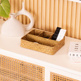 YANGQIHOME compact organizer fits shelves or counters for quick access.