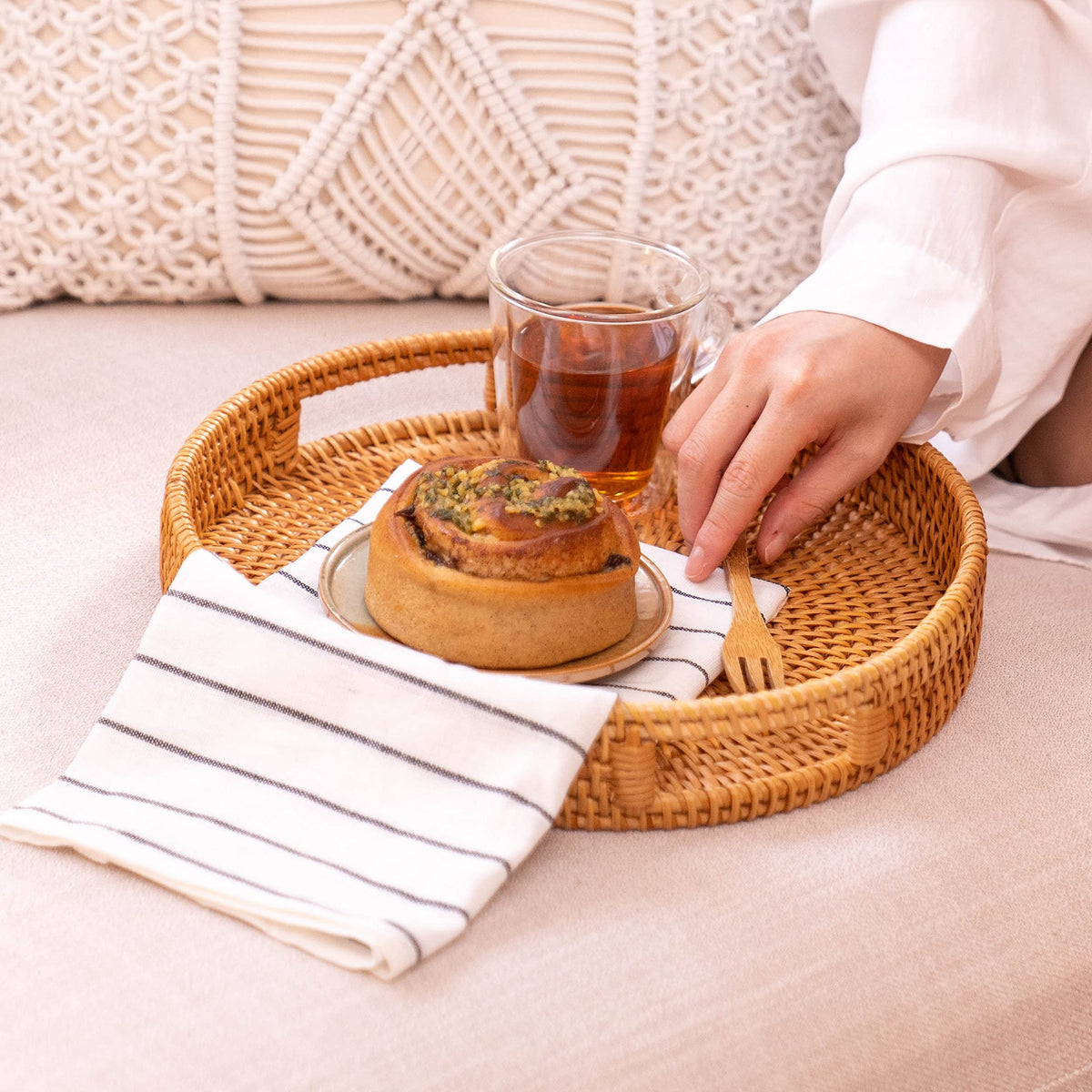 YANGQIHOME eleven-point-eight-inch round tray fits on coffee tables for versatile serving.