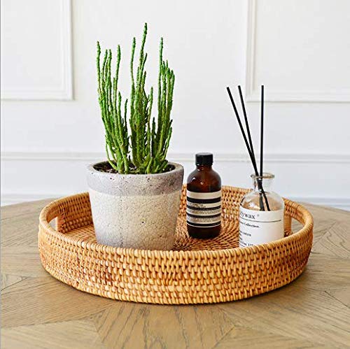 YANGQIHOME fruit and bread serving tray keeps snacks organized and attractive.
