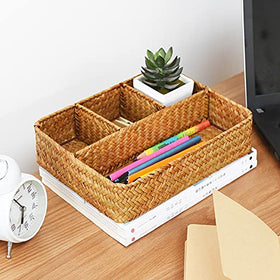 YANGQIHOME easy-care seagrass basket, wipe-clean and durable.