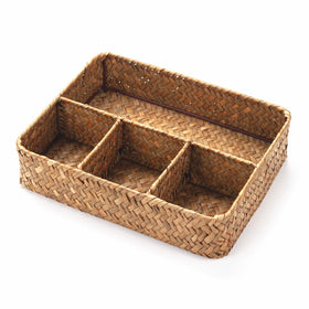 YANGQIHOME seagrass basket with divided compartments for tea bags and sugar packets.