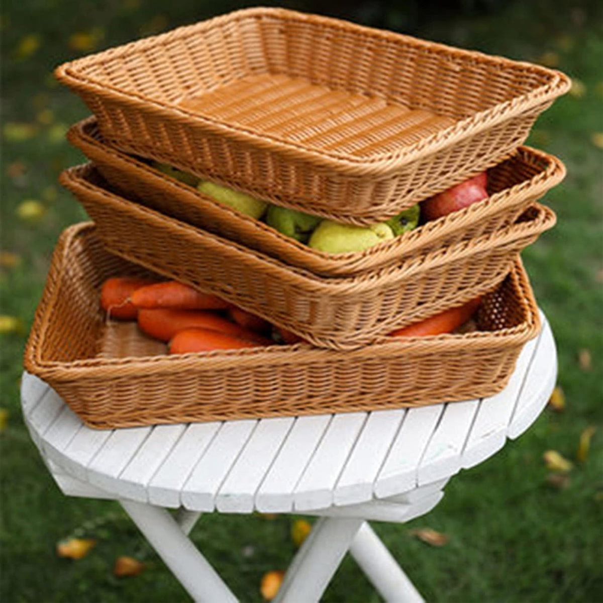 Yarlung 2-pack suitable for restaurant or outdoor dining.