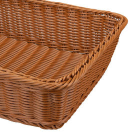 Yarlung basket features wire-reinforced rim for sturdy use.