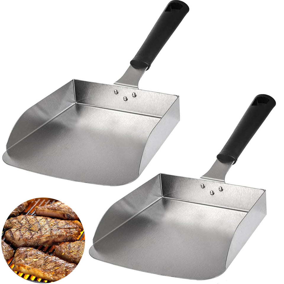 Yarlung large griddle scoop in front view for precise food movement
