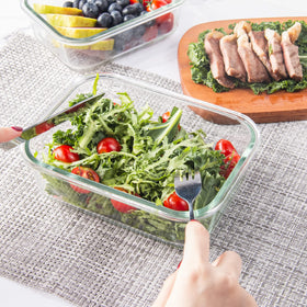 YARYOUNG stackable design saves cabinet and fridge space.