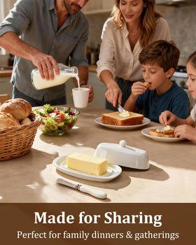 Yedio butter dish with grooved edge prevents sliding and spills.