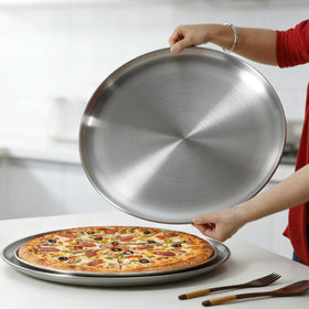 YeKuKing dishwasher-safe tray simplifies cleanup after baking sessions.
