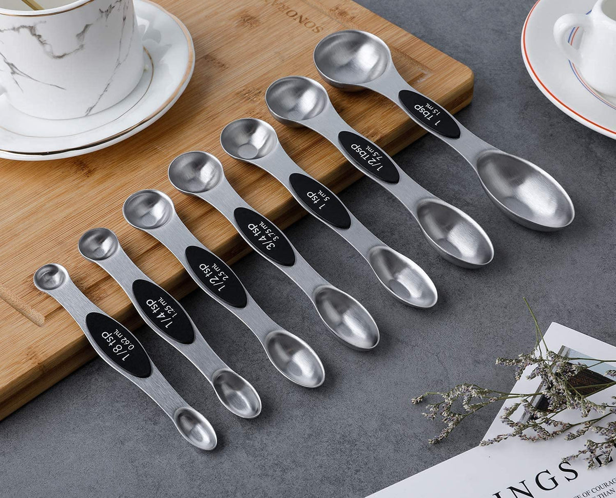 Magnetic handle keeps all spoons together on metal surfaces for quick storage with YellRin