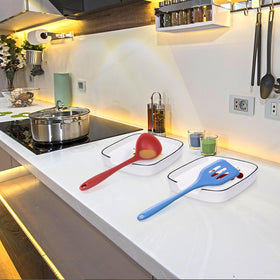 YENLNI heat-resistant ceramic spoon rest safely sits near heat sources