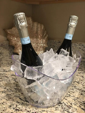 Yesland Ice Bucket ready for restaurant use during service.