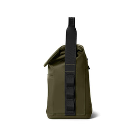 YETI Daytrip 6L cooler weather-resistant construction protects contents