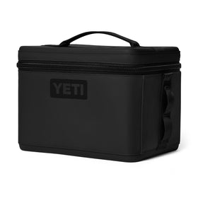 YETI Daytrip 9L with food-safe materials, easy cleaning after reuse.