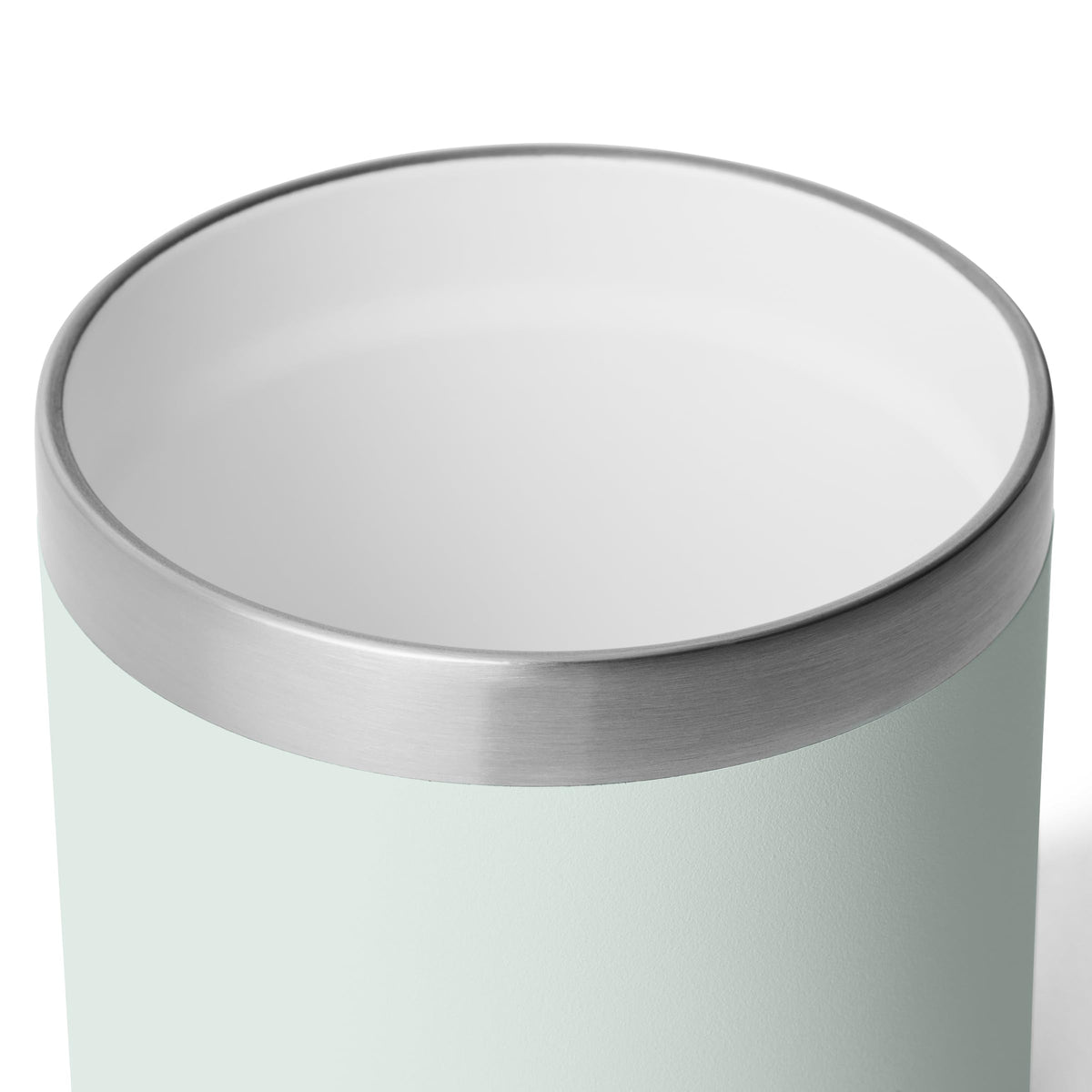 YETI Rambler 10 oz MagSlider Lid enables one-handed use and spill resistance.