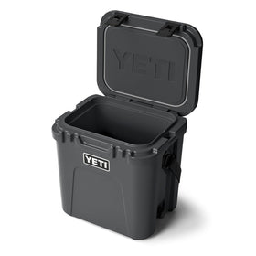YETI Roadie 24 2.0 charcoal straps for easy transporting