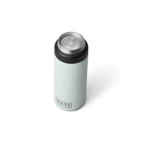YETI Slim Colster load-and-lock gasket seals with a simple quarter-turn.