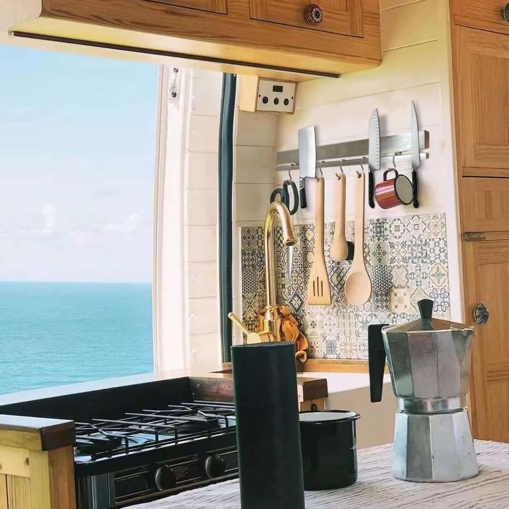 YIIYIIN slim-profile strip adds modern style to kitchens