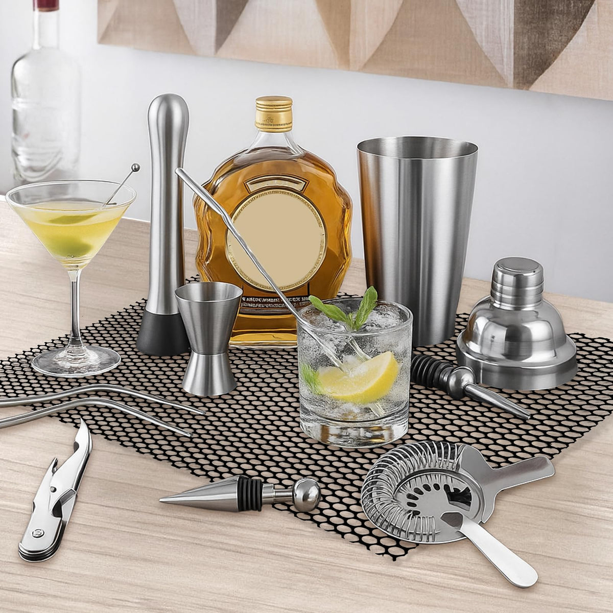 Yileffu durable, waterproof liner withstands daily wear in kitchens and bars