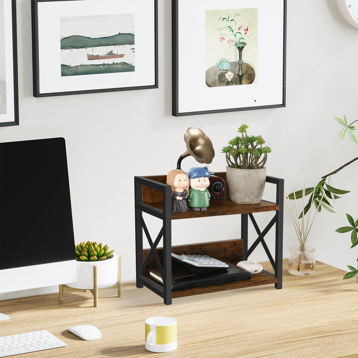 YINMIT mugs, cups and syrups stored for quick access