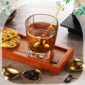 Yiyiring heart-shaped gold tea infuser for loose leaf tea